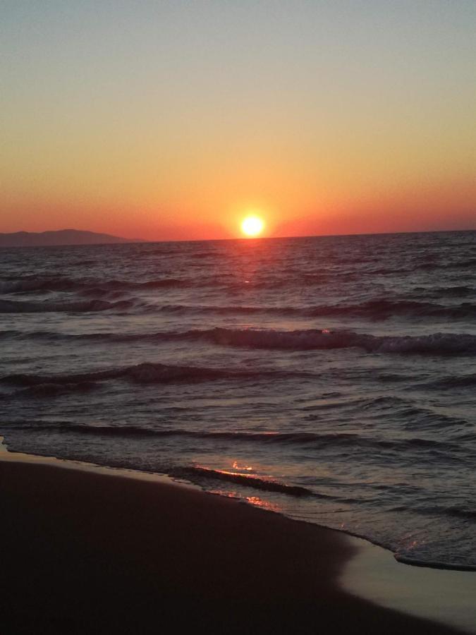Mayia Sunset Sea Front House Gouves Heraklion מראה חיצוני תמונה